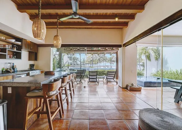 Palmas Luxury 5* Zihuatanejo
