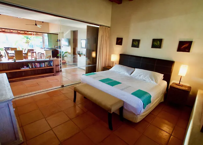 Palmas Luxury Hotel Zihuatanejo