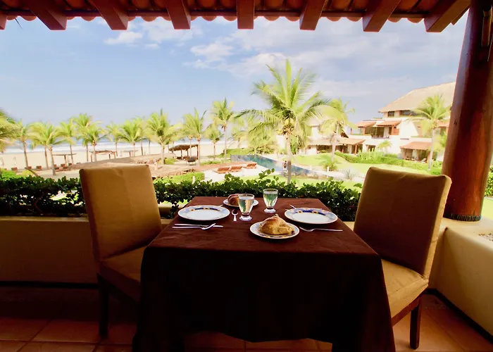 Palmas Luxury Hotel Zihuatanejo