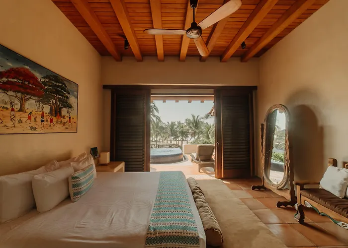 Palmas Luxury Hotel Zihuatanejo